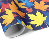 Kleurrijke herfstbladeren op donkerblauwe achtergr cadeaupapier (Rol Hoek)