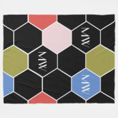 Kleurrijke hexagon in moderne kleuren met monogram fleece deken (Voorkant (Horizontaal))