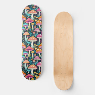 Kleurrijke hippie paddenstoelen bloemen in roze en persoonlijk skateboard