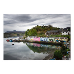 Kleurrijke huizen in Portree, Skye Foto Afdruk