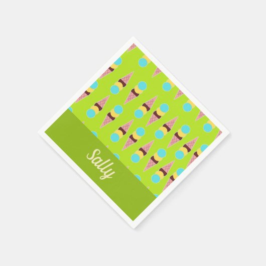 Kleurrijke ijsjes op groen servet (Hoek)