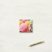 kleurrijke ijsschelpen post-it® notes (Op bureau)