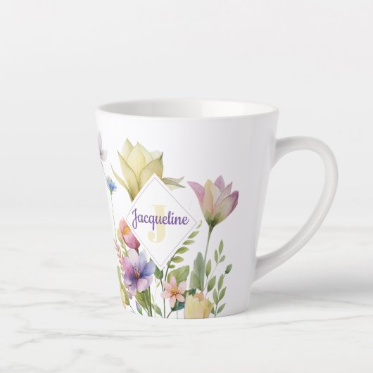 Kleurrijke Illustratie van Wilde Bloem met Monogra Latte Mok (Rechts)