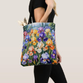 Kleurrijke iris tuin tote bag (Dichtbij)