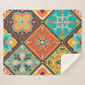 Kleurrijke islamitisch geïnspireerde patchwork teg sherpa deken (Voorkant (horizontaal))