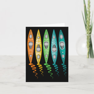 Kleurrijke kano boot buiten rivier reizen kajakken kaart