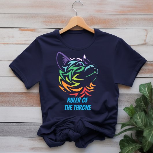 Kleurrijke kat "Ruler the Throne" T-shirt