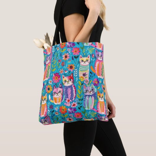 Kleurrijke katten en bloemen grillig gelukkig tote bag (Dichtbij)