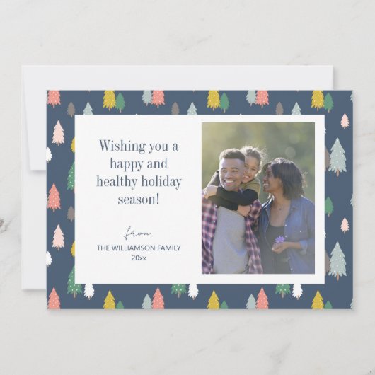 Kleurrijke kerstbomen Blauwe Aangepaste foto Feestdagenkaart (Voorkant)