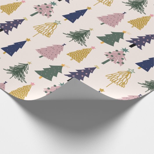Kleurrijke kerstbomen. feestelijk cadeaupapier (Hoek)