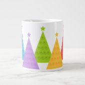 Kleurrijke kerstbomen grote koffiekop (Voorkant)
