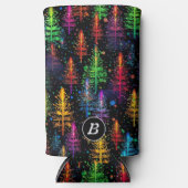 Kleurrijke kerstboom gloeit in donker bos seltzer blikjeskoeler (Voorkant)