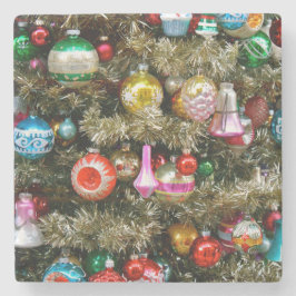 Kleurrijke kerstboomversieringen stenen onderzetter