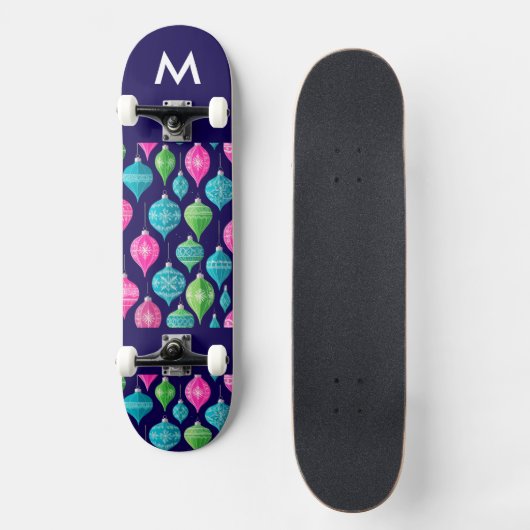 Kleurrijke kerstversiering met monogram persoonlijk skateboard (Voorkant)