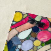 Kleurrijke kiezelstenen mozaïek kunst strandlaken (In situ)