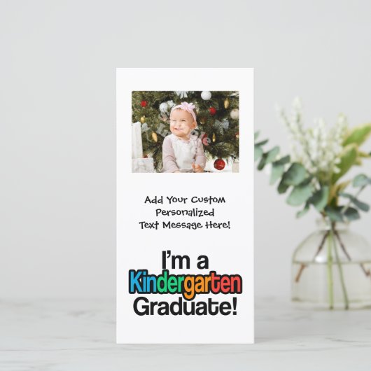 Kleurrijke Kinderen Afstuderen Kleuterschool Afges Aankondiging (Staand voorkant)