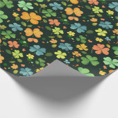 Kleurrijke klaverbladeren cadeaupapier (Hoek)