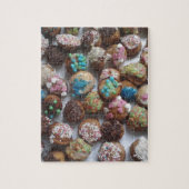 kleurrijke kleine verjaardagskaartjes, eten, feest legpuzzel (Verticaal)