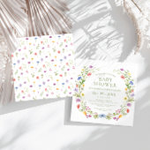 Kleurrijke kleine wilde bloem baby meisje douche v kaart