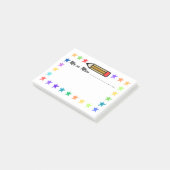 Kleurrijke kleurpotloden en sterren post-it® notes (Schuin)