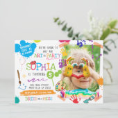 Kleurrijke kunstenaarsuitnodiging met verfvlekken kaart (Staand voorkant)