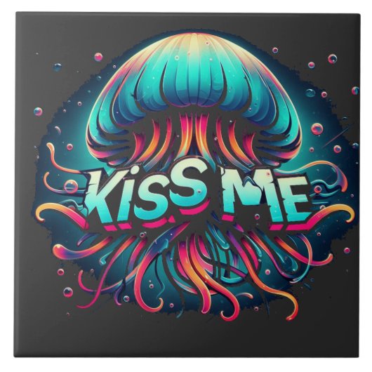 Kleurrijke kwal illustratie met kus me tekst tegeltje (Voorkant)
