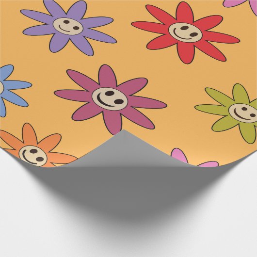 Kleurrijke Lachende Bloemen Patroon op Sinaasappel Cadeaupapier (Hoek)
