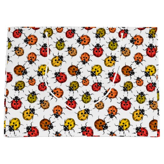 Kleurrijke ladybugs op wit groot cadeauzakje (Voorkant)