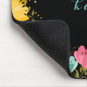 Kleurrijke lentebloemen Lijst zwarte achtergrond Muismat (Hoek)