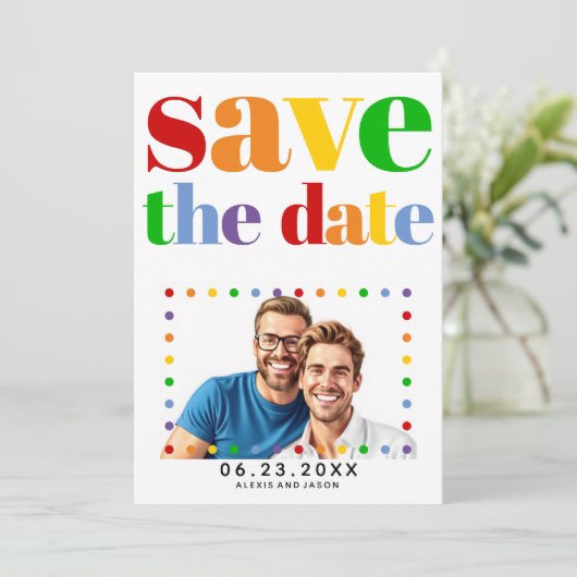 Kleurrijke letters, stippen en strepen homofoto save the date (Staand voorkant)