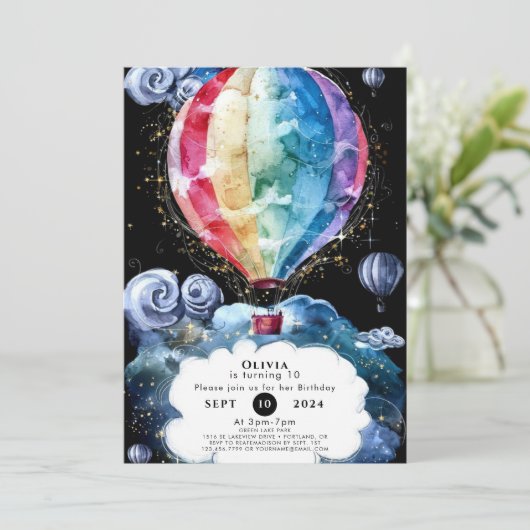 Kleurrijke leuke hete luchtballon verjaardag kaart (Staand voorkant)