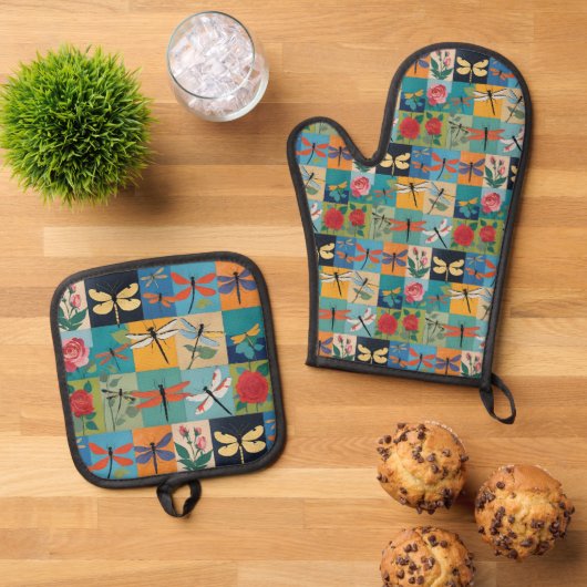 Kleurrijke Libellen En Rozen Patchwork Ovenwant & Pannenlap Set (Top down)