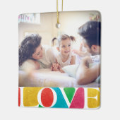 kleurrijke LIEFDE VREDE VREUGDE vrolijke kerst fot Keramisch Ornament (Links)