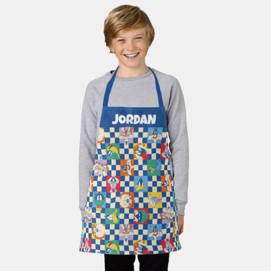 Kleurrijke LOONEY TUNES™ Checker Toss Pattern Schort (Gedragen)