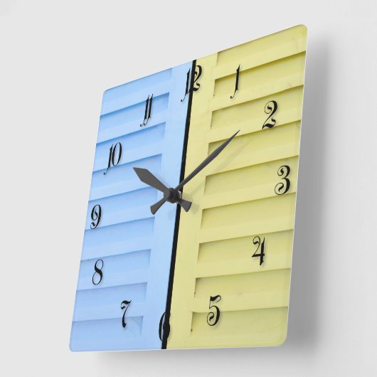 Kleurrijke luiken vierkante klok (Hoek)