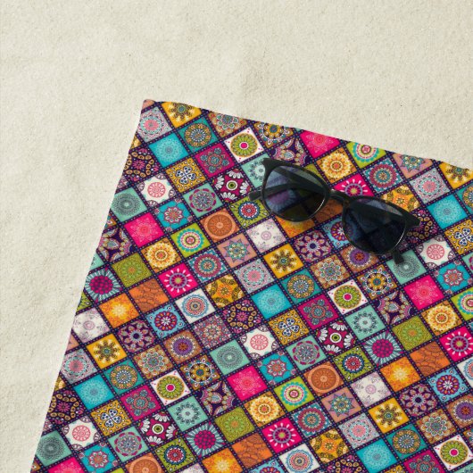 Kleurrijke mandala Marokkaanse kunst strand stijl Strandlaken (In situ)