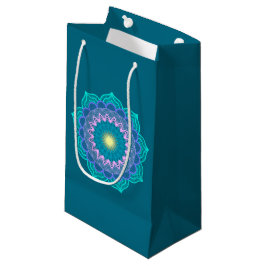 Kleurrijke Mandala op Blauwe Achtergrond Klein Cadeauzakje