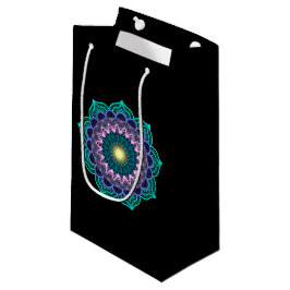 Kleurrijke Mandala op Zwarte Achtergrond Klein Cadeauzakje