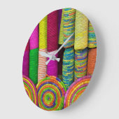 kleurrijke mandaten op de markt grote klok (Hoek)