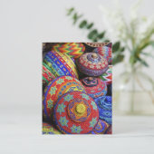 Kleurrijke manden gemaakt van gekleurde kunststof  briefkaart (Staand voorkant)