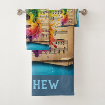 Kleurrijke melodie: geschilderde gitaar op  muziek