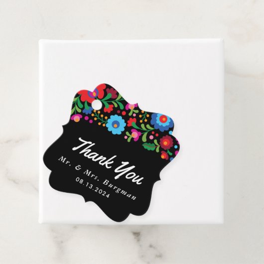 Kleurrijke Mexicaanse borduurwerk op zwart dank br Bedankjes Labels (In situ)