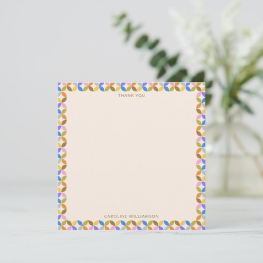 Kleurrijke Moderne Geometrische Rand Persoonlijke Bedankkaart (Staand voorkant)