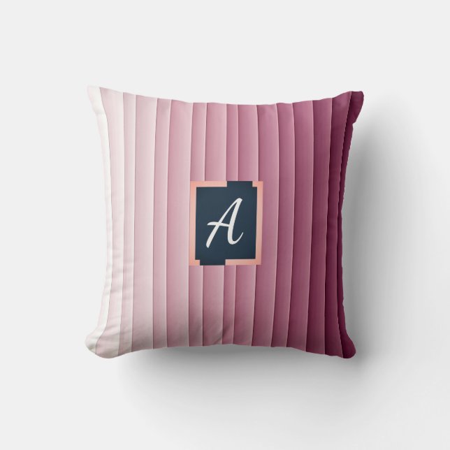 Kleurrijke Monogram Roze Gradiënt Verticale Worp K Kussen (Voorkant)