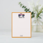 Kleurrijke Monstertrucks Racende Kinderen Aangepas Bedankkaart (Staand voorkant)