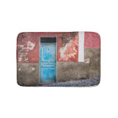 Kleurrijke muur met blauwe deur badmat (Voorkant)