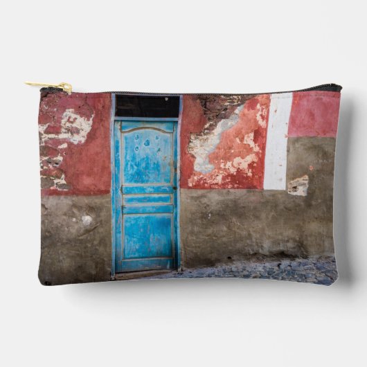 Kleurrijke muur met blauwe deur etui (Voorkant)