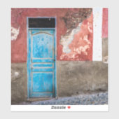 Kleurrijke muur met blauwe deur sticker (Vel)