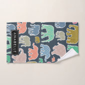 Kleurrijke olifanten, Olifantspatroon, Jouw naam Bad Handdoek (Handdoek)