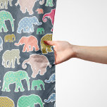 kleurrijke olifanten, patroon van olifanten, zigza sjaal<br><div class="desc">Kute,  leuke en schattige olifantensilhouetten in verschillende kleuren. Moderne en trendy gave,  perfect voor de olifantenliefhebber in je leven.</div>